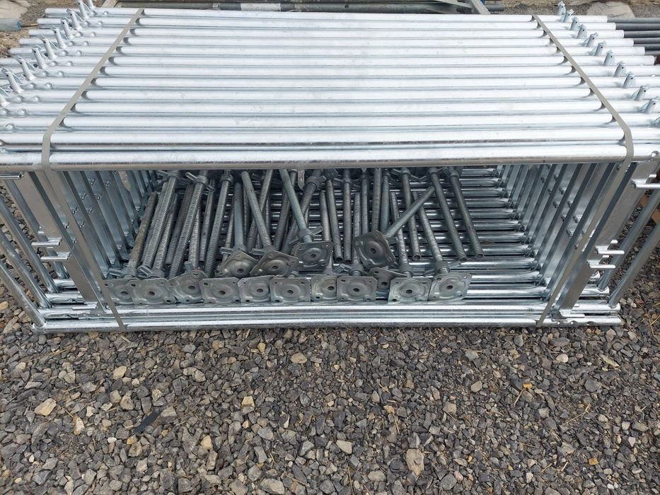 Rusztowanie Elewacyjne Typu Platek 70 Plettac Pletak Transport