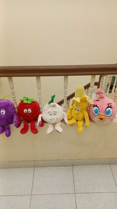 Bonecos peluche legumes