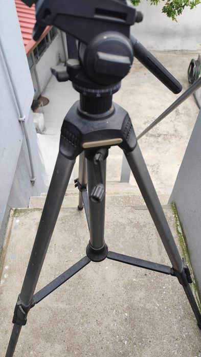 Suporte tripé Culmann Primax