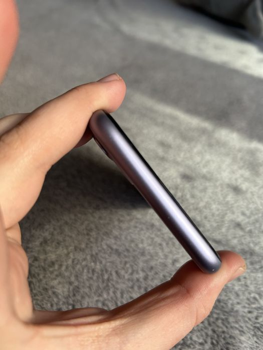 iPhone 11 на 128 пурпурового кольору