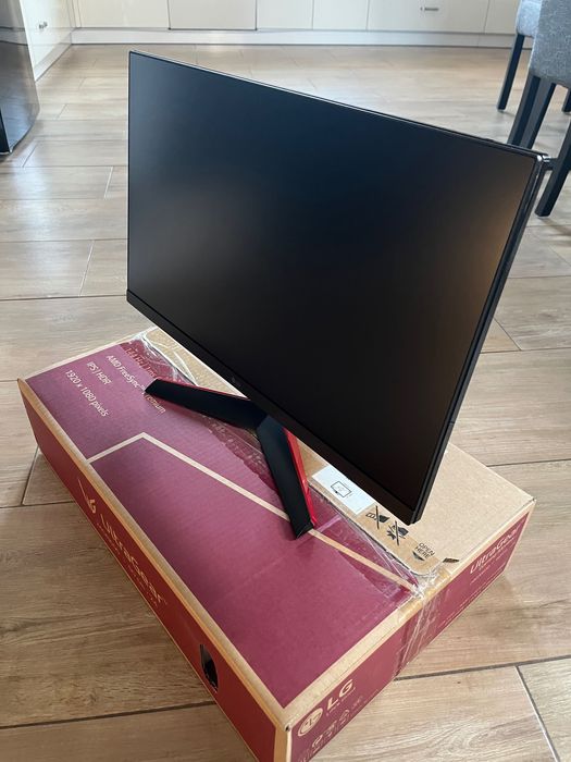 Sprzedam Monitor LG 24”