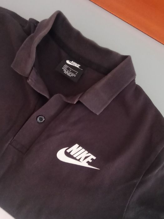 Tshirt -Polo	Nike		Tamanho M	usada em bom estado