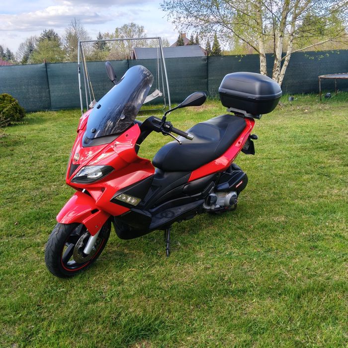 Skuter Gilera Nexus 300 Piaggio Aprilia