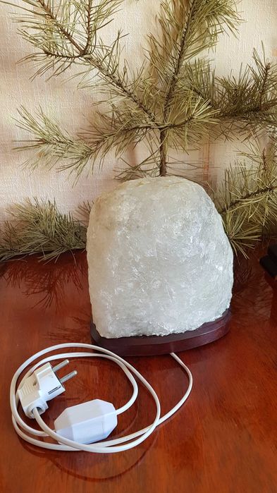 Соляні світилькини, камін