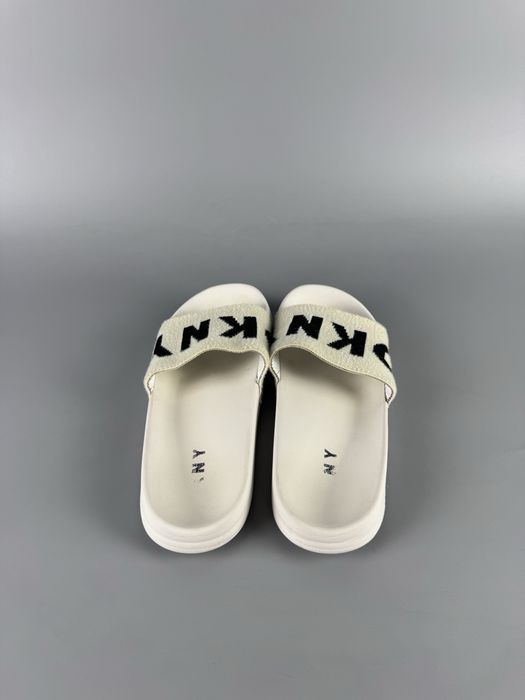 Розмір 36 23 см Жіночі шльопанці бренду DKNY Zax