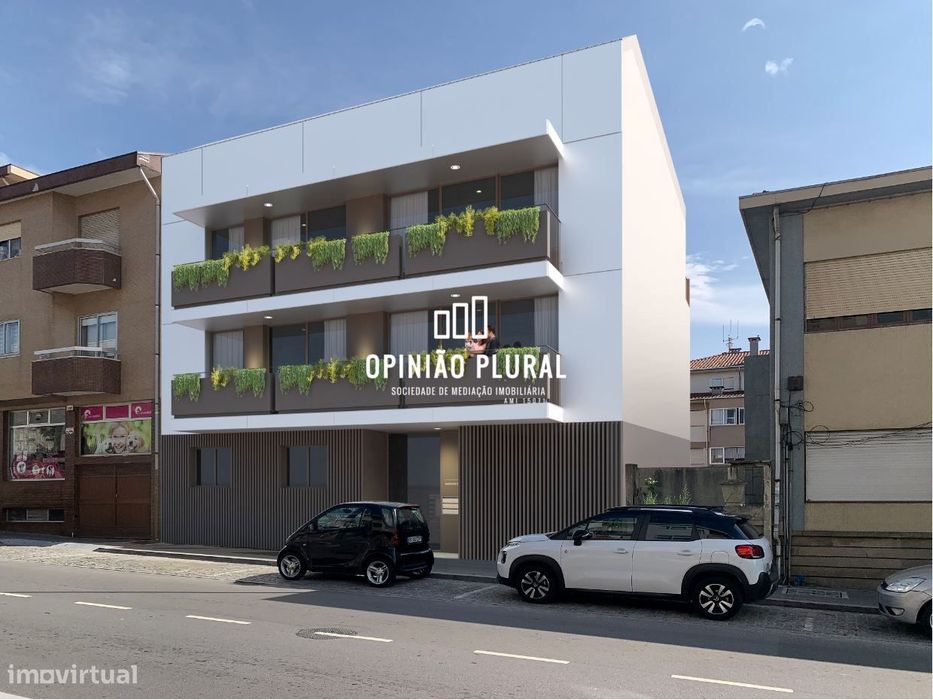 T2 Novo no Centro de Espinho com Duas Frentes