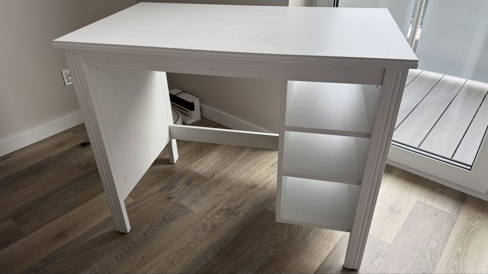 Biurko ikea  ”BRUSALI”