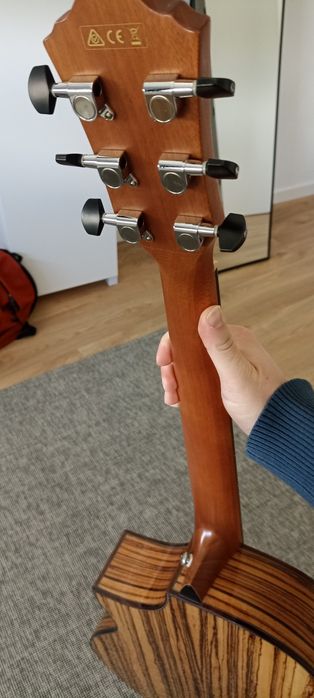 Guitarra Ibanez Electro-acústica AEW40-ZW NT