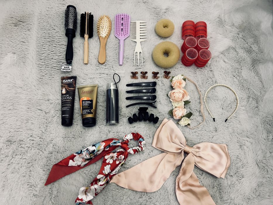 Zestaw do wlosow - nowy! Szczotki do wlosow, akcesoria 62sztuki!