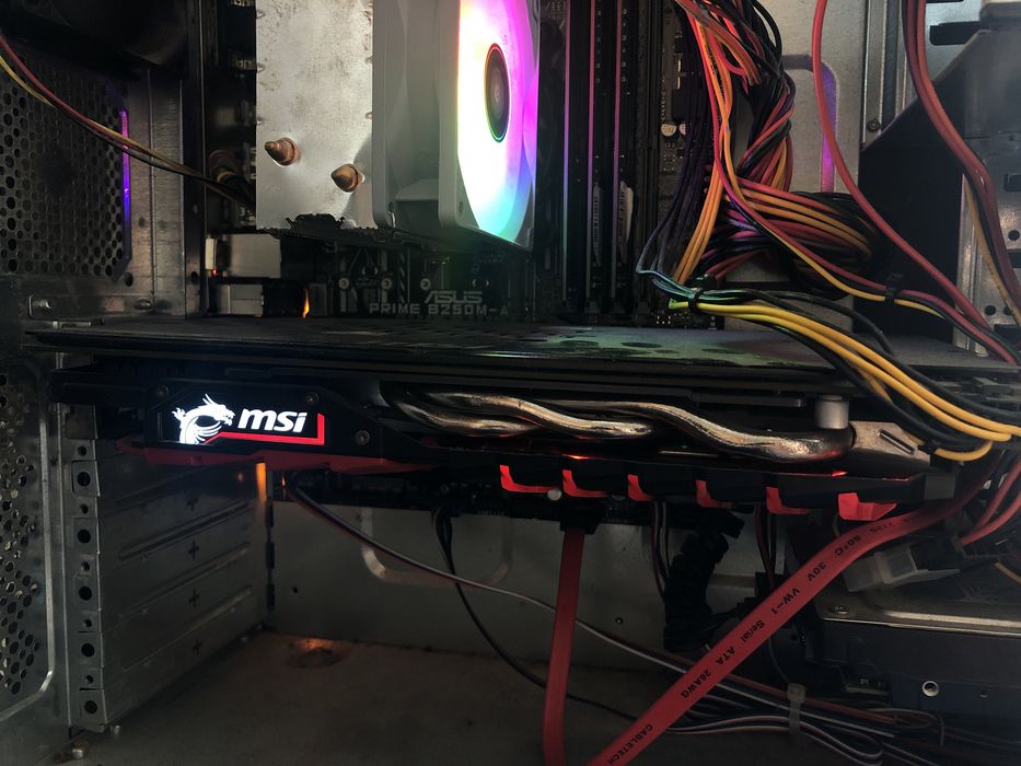 Gtx 1060 3gb в хорошем состоянии