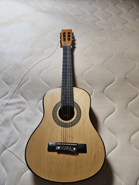 Guitarra classica64176329740930121