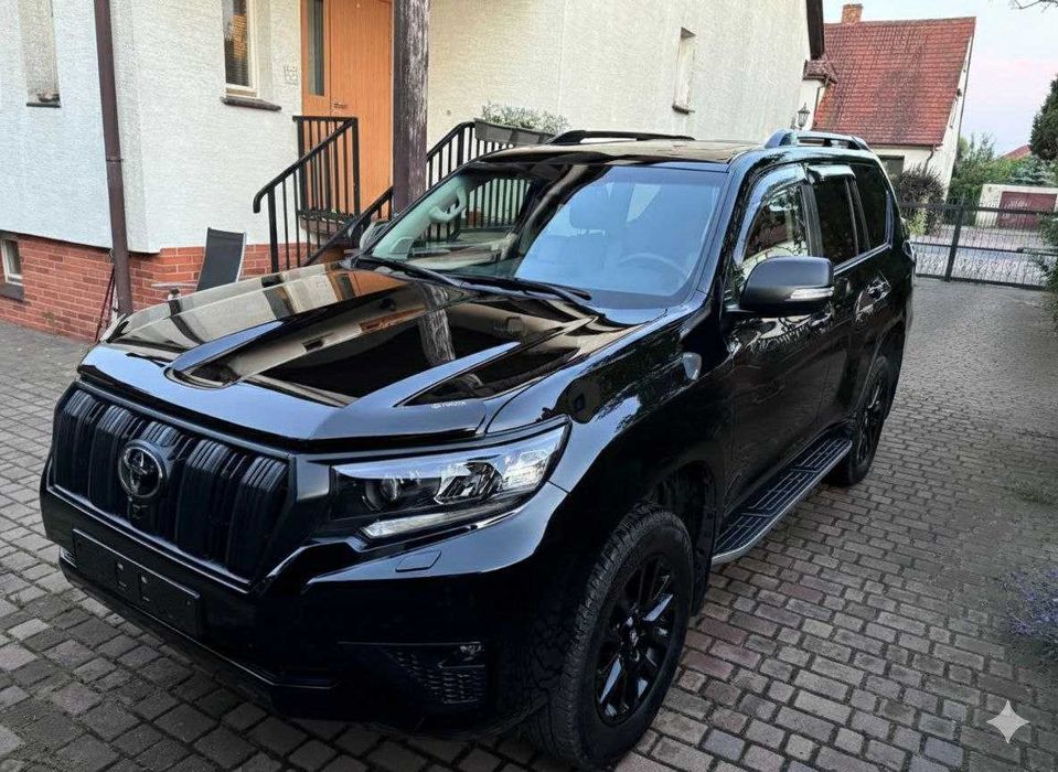 у продажі авто з ЄС Toyota Land Cruiser LC 2.8 D-4D Executive 2022 р.