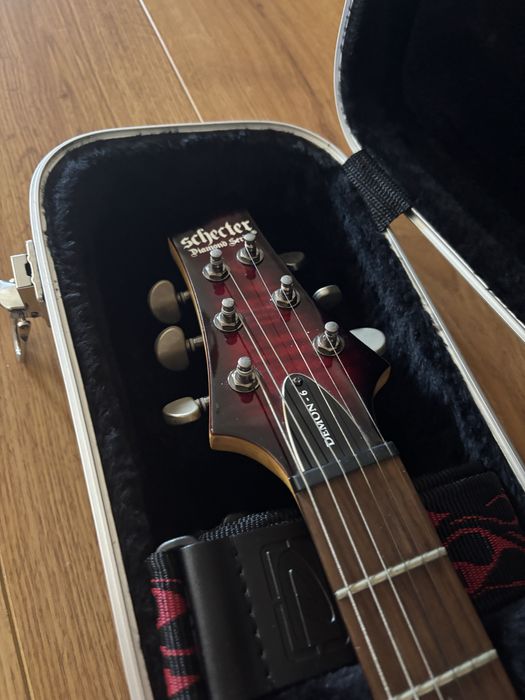 Guitarra Schecter Demon-6 Crimson Red Burst