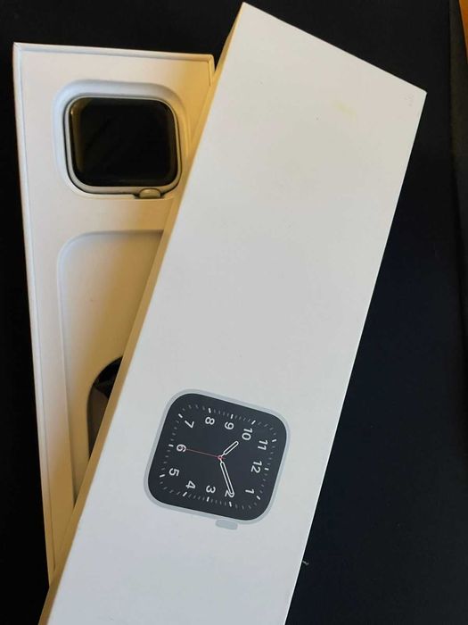 Apple Watch SE, 40 мм