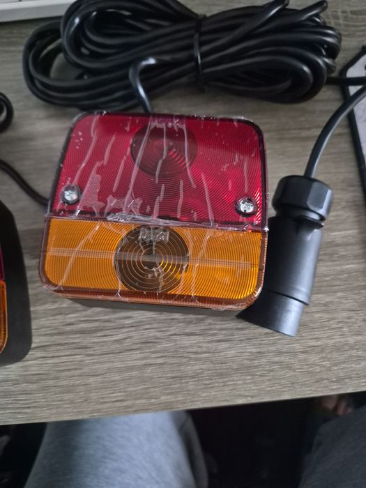 Lampy do przyczepki