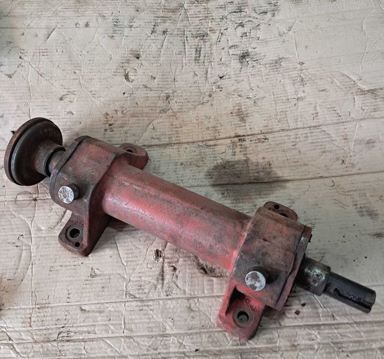 Вал у подвійному корпусі (Вал в двойном корпусе)