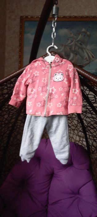 Костюмчик на дівчинку 6-12 м