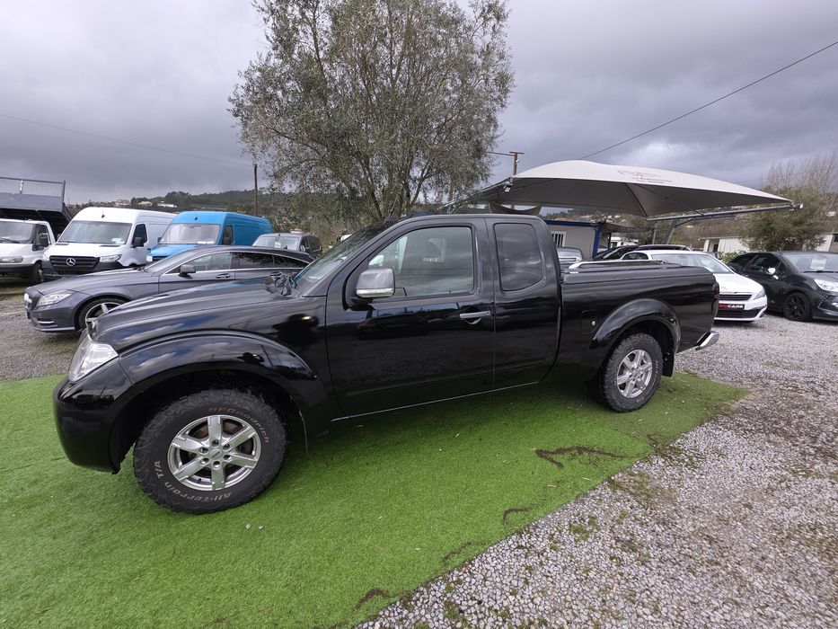 Nissan Navara 2.5cc  190 CV