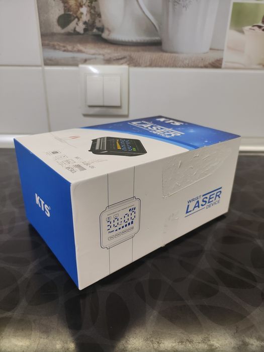 Лазерний терапевтичний наручний пристрій KTS   лікувальний апарат