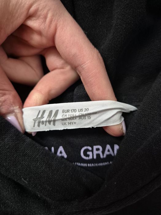 Bluza czarna kangurka kaptur Ariana Grande