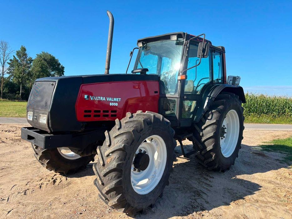 Valtra Valmet 8000