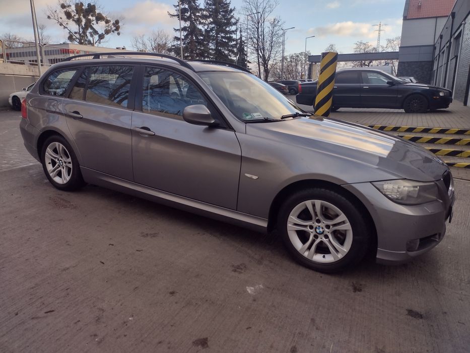 BMW E91 BMW 3 Lift Hak Xenony  Navigacja