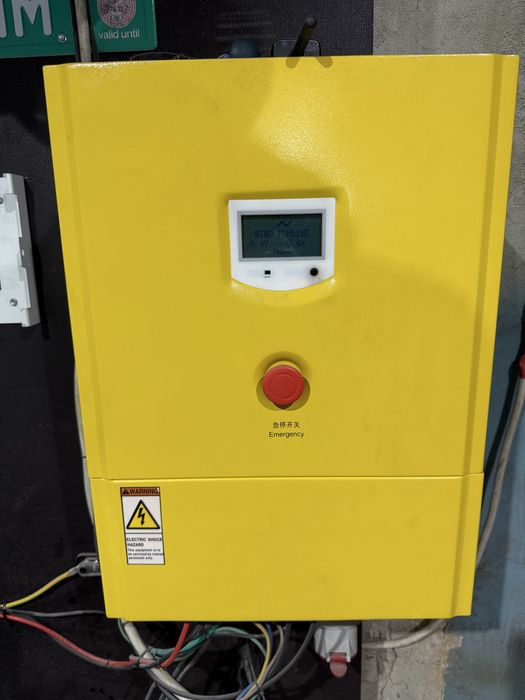 Продам Новий Вітрогенератор до Deye . Справжні 10кВт з Мачтою Ветряк