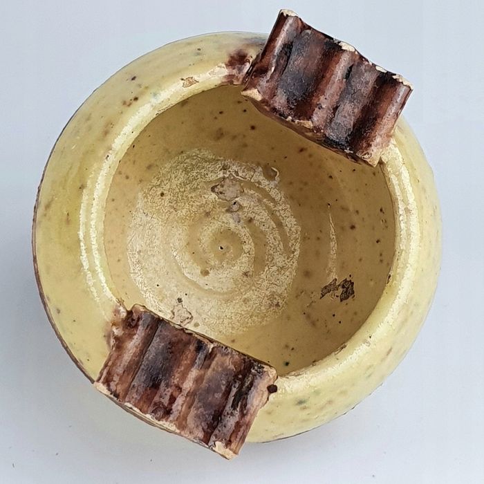 Stara Ceramiczna Popielniczka