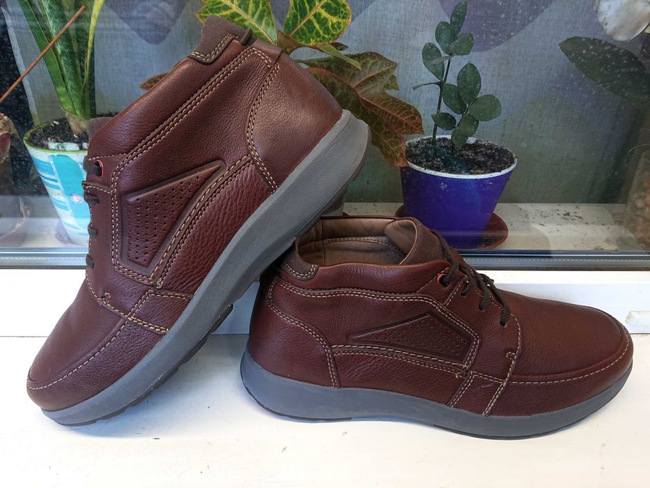 Очень  легкие и удобные   ботинки " CLARKS ® Unstructured " ОРИГИНАЛ 45 р.