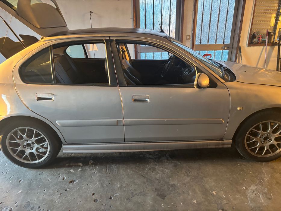 Vendo carro MG ZR 180