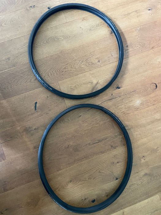 Pneus estrada Schwalbe One TLE 700x25c (Novos) tubeless