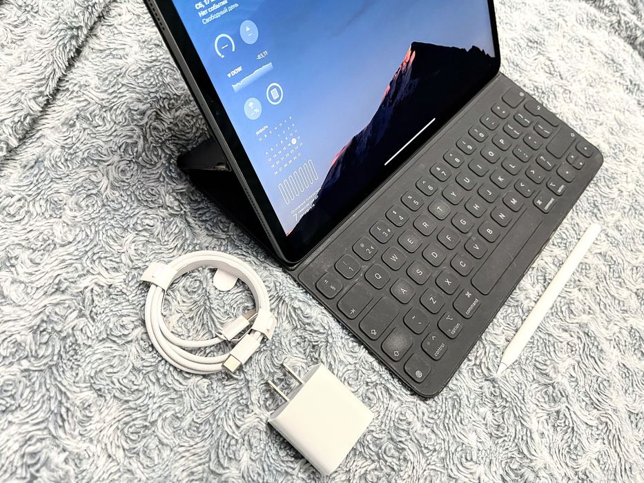 IPad Pro 12.9’ (3 gen) 64 gb, wi-fi + подарки! А1876