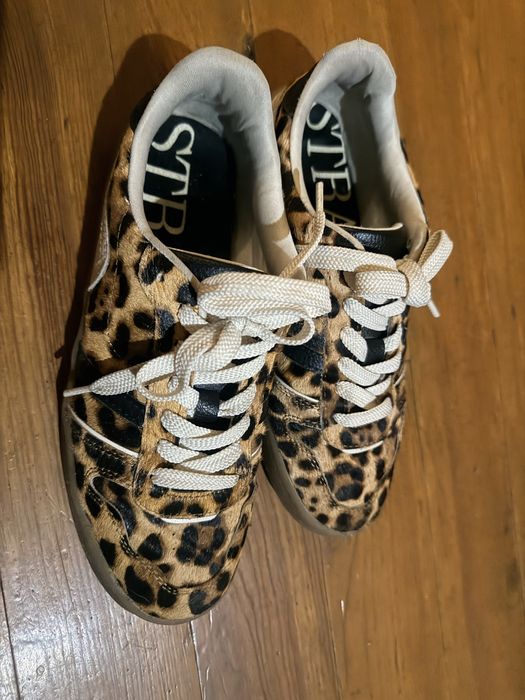 Леопардові кеди Stradivarius