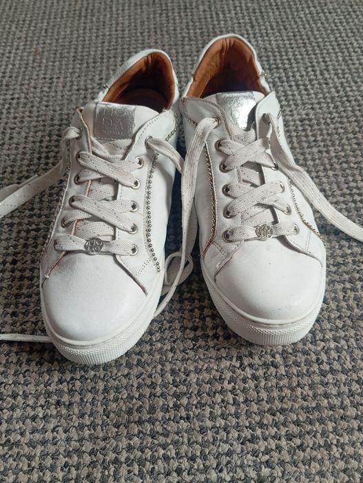 białe sneakersy damskie Arita 40-41