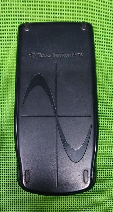 Calculadora gráfica Texas Instruments TI-89 + Cabos. Completamente funcional
