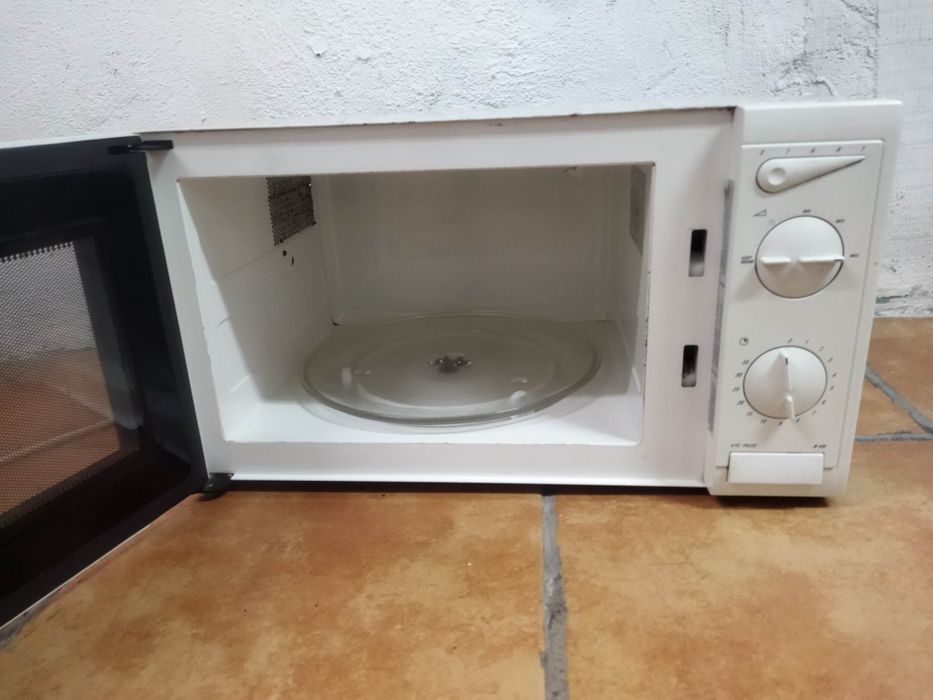 Micro ondas, microondas Philips Whirlpool, para reparação, bom estado