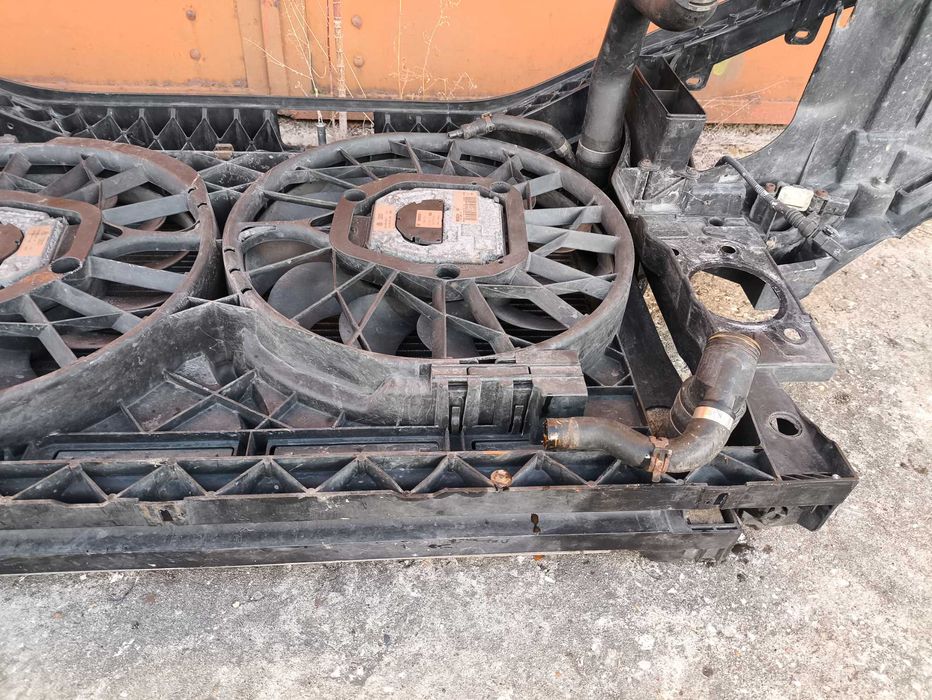 Pas Przedni Audi A8 D3 4.2 V8 Benzyna