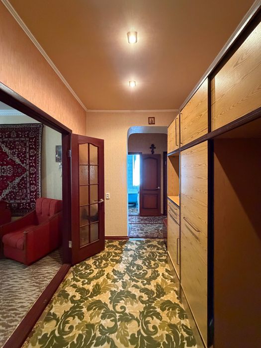 Продаж 2 кімн. Металургів 18, Автономка, Соцмісто
