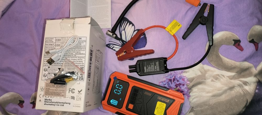 Бустер потужний, обмін,в комплекті насос,павер банк,ліхтар