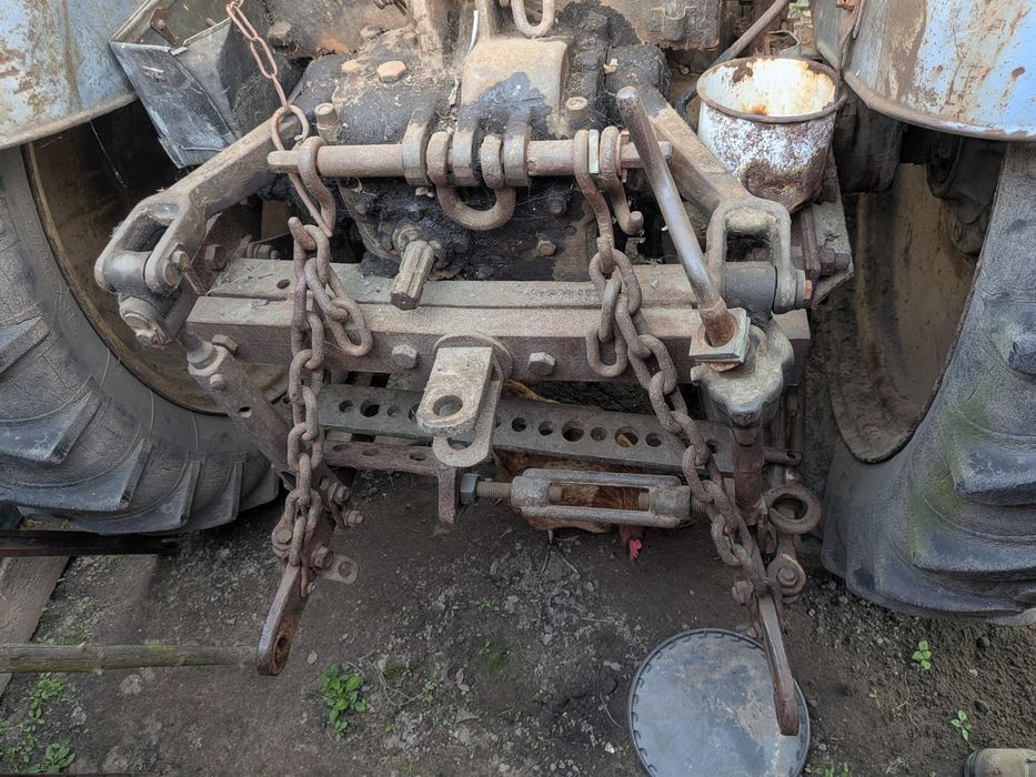 Zetor k25 z silnikiem c.330, bocian