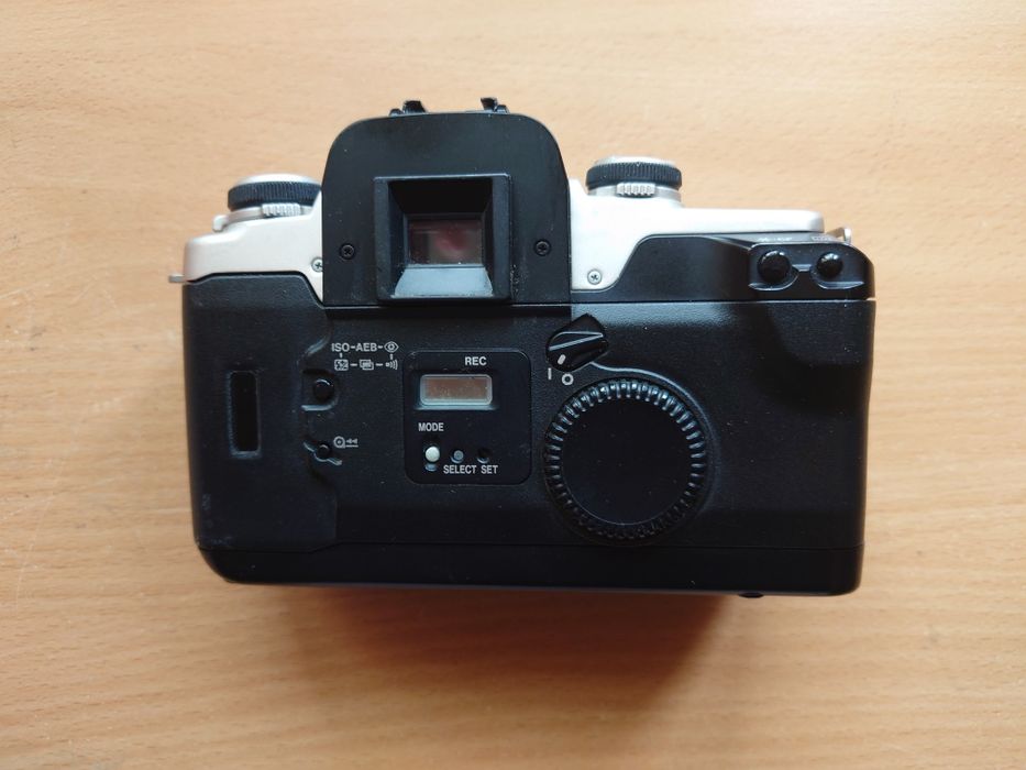 Canon EOS 50E :)
