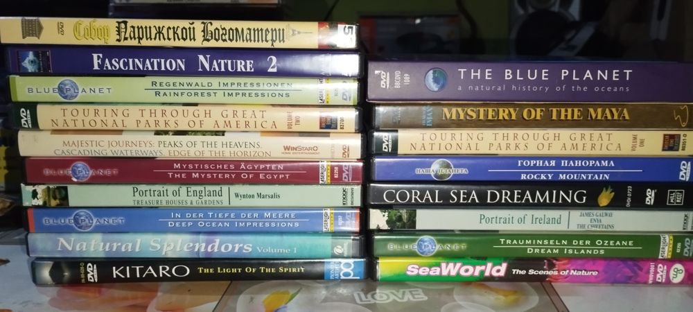 ДВД диски в идеальном сохране