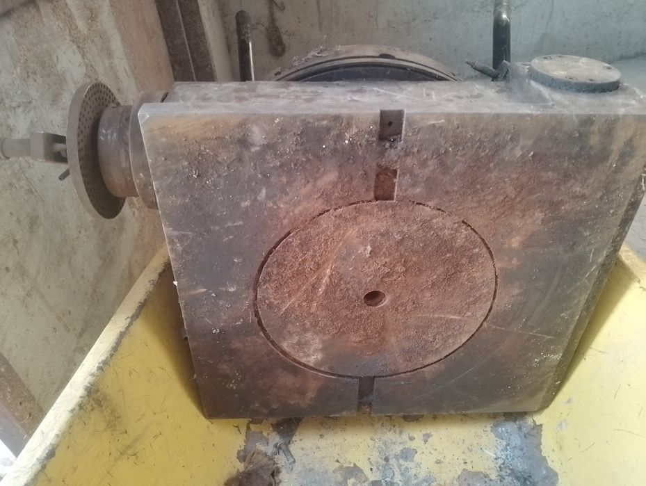 Продам поворотний стол 400 мм