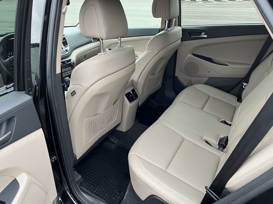 Hyundai tucson AWD