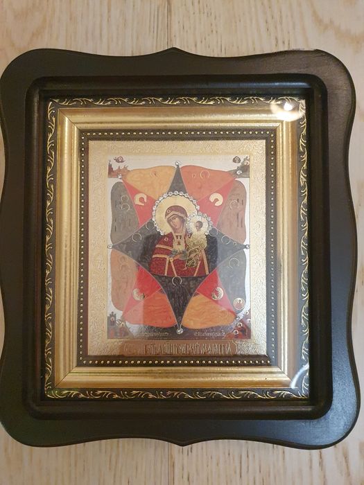 Иконы. Новые, в рамках.