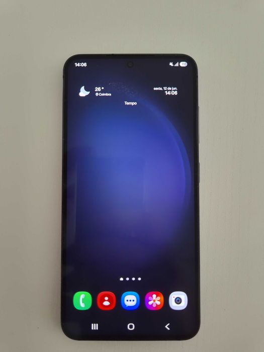 Samsung Galaxy S23 - 256GB - Como Novo