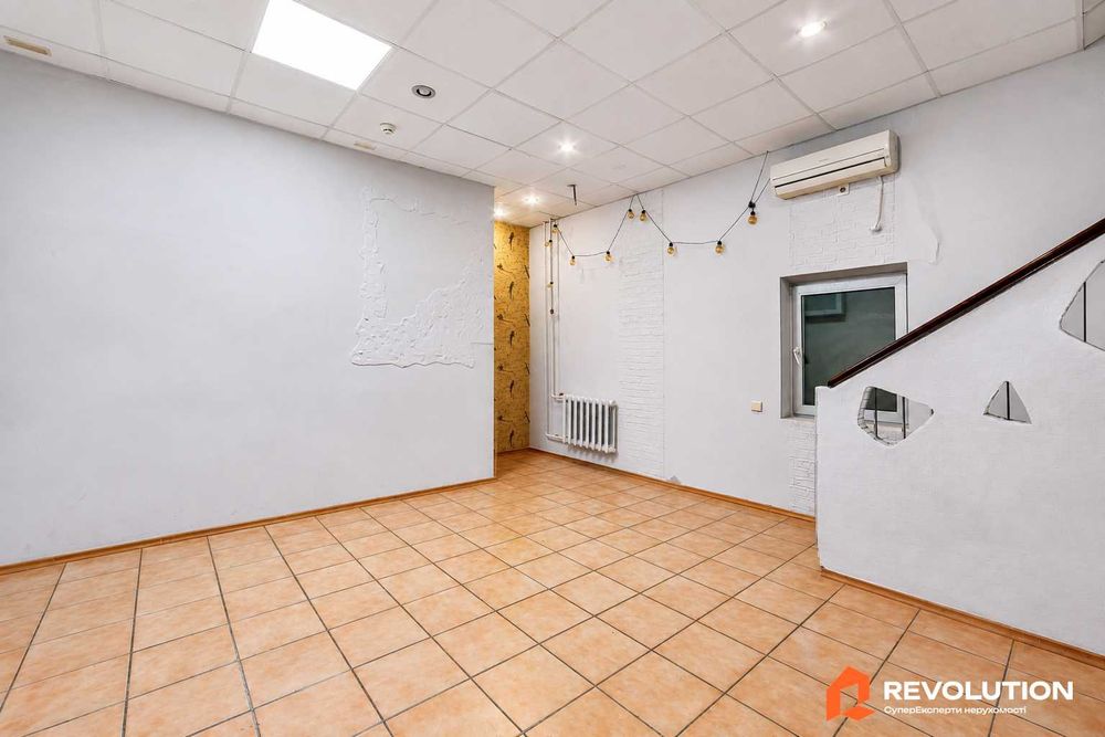 Без комісії. Продаж приміщення 53.6м2, просп. Миколи Бажана, 14 Дарницький р-н