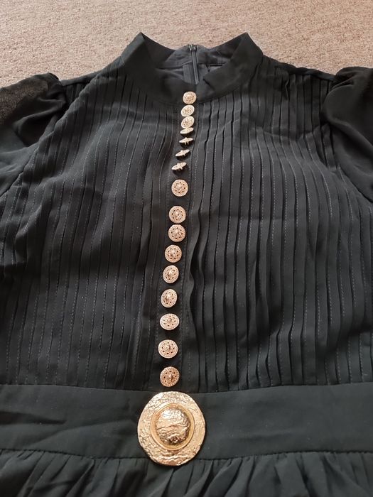 Sukienka Miss Rosier z metką