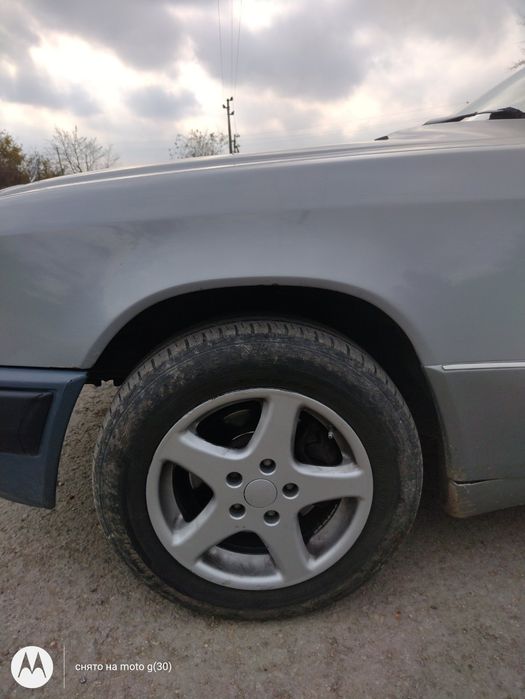 Продається мерсдес 124