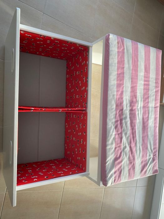 Bau/banco IKEA com arrumação